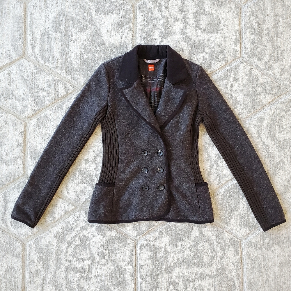 Hugo Boss jacket - Picture 2 of 11